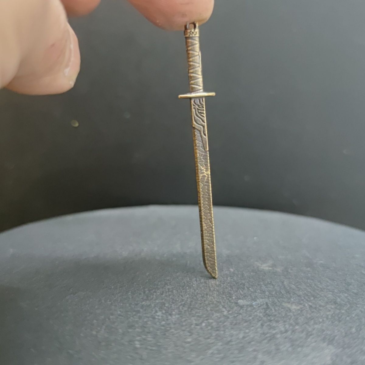 Solid Brass Mini Sword Medieva - Letter Opener Brass avaliação e preço