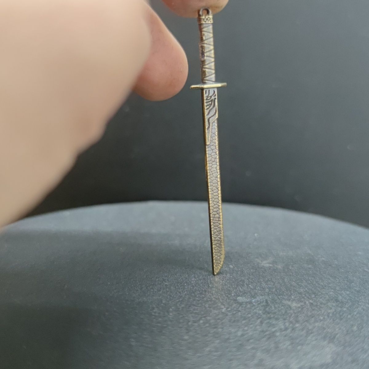 Solid Brass Mini Sword Medieva - Letter Opener Brass avaliação e preço