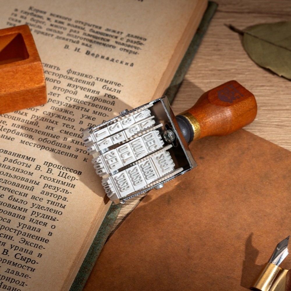 Retro Wooden Roller Date Seal  - Rubber Date Stamp avaliação e preço